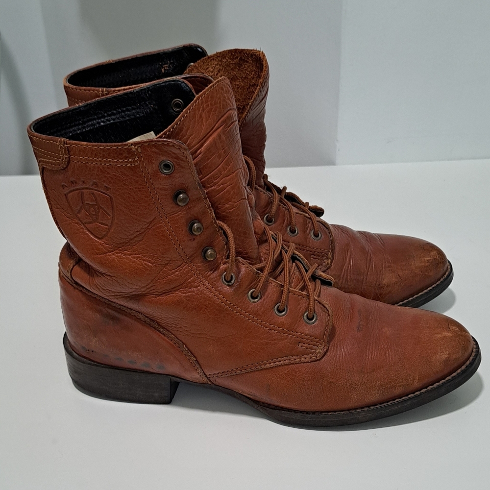 Brown Ariat Ankle Lace Up Boots Women’s Size 7.5 B